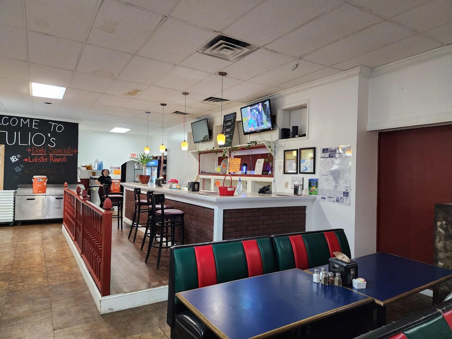 Tulio's Pizzeria & Restaurant